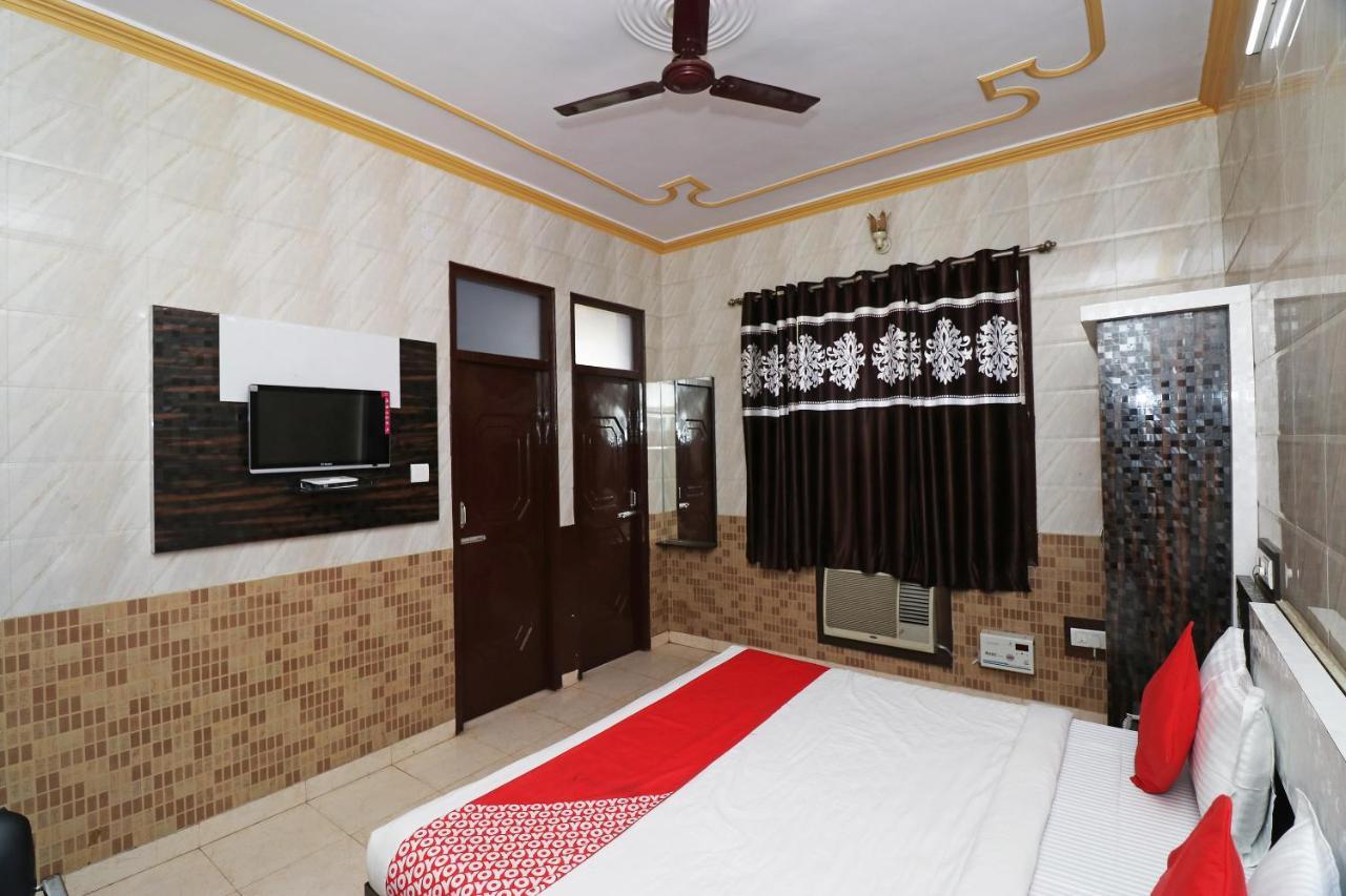 Hotel P R Palace Lucknow Esterno foto