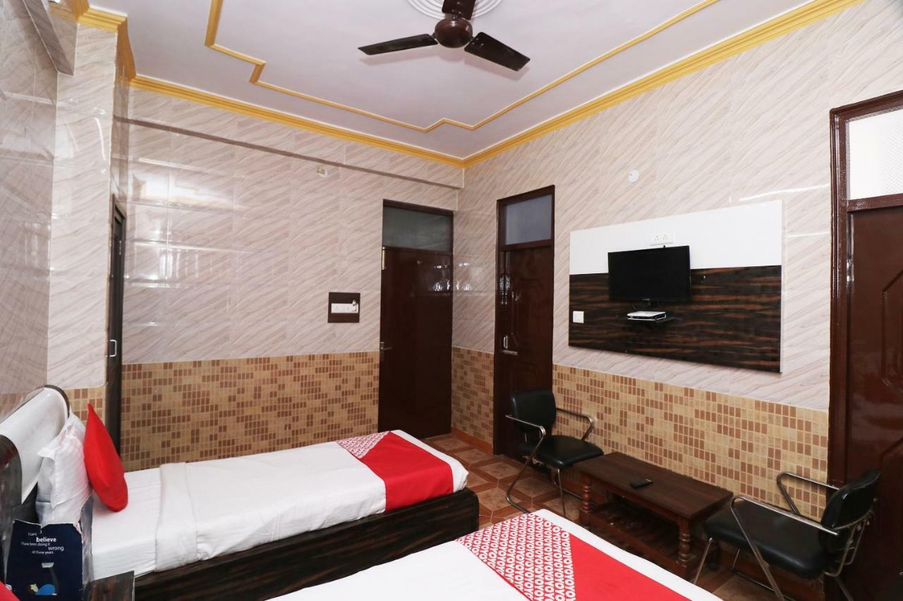 Hotel P R Palace Lucknow Esterno foto