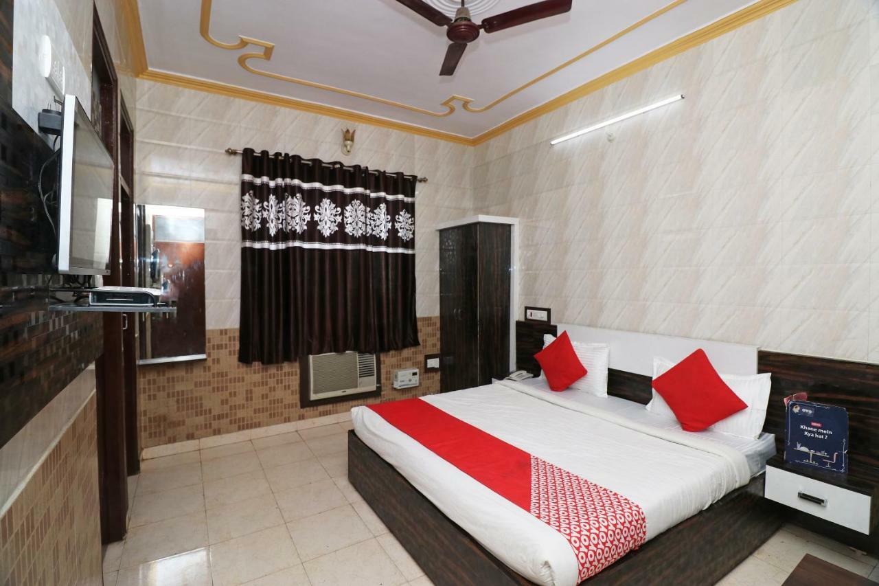 Hotel P R Palace Lucknow Esterno foto