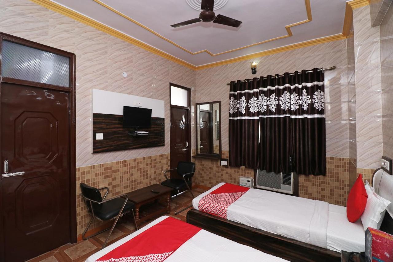 Hotel P R Palace Lucknow Esterno foto